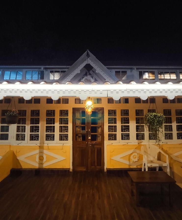 Citadel Resort Panchgani Esterno foto