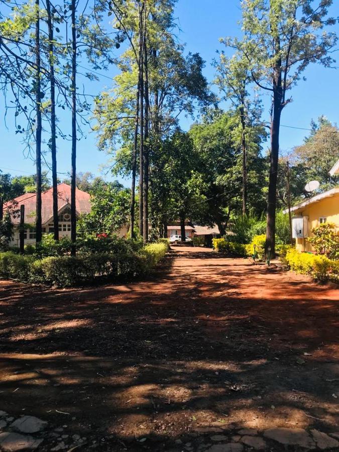 Citadel Resort Panchgani Esterno foto