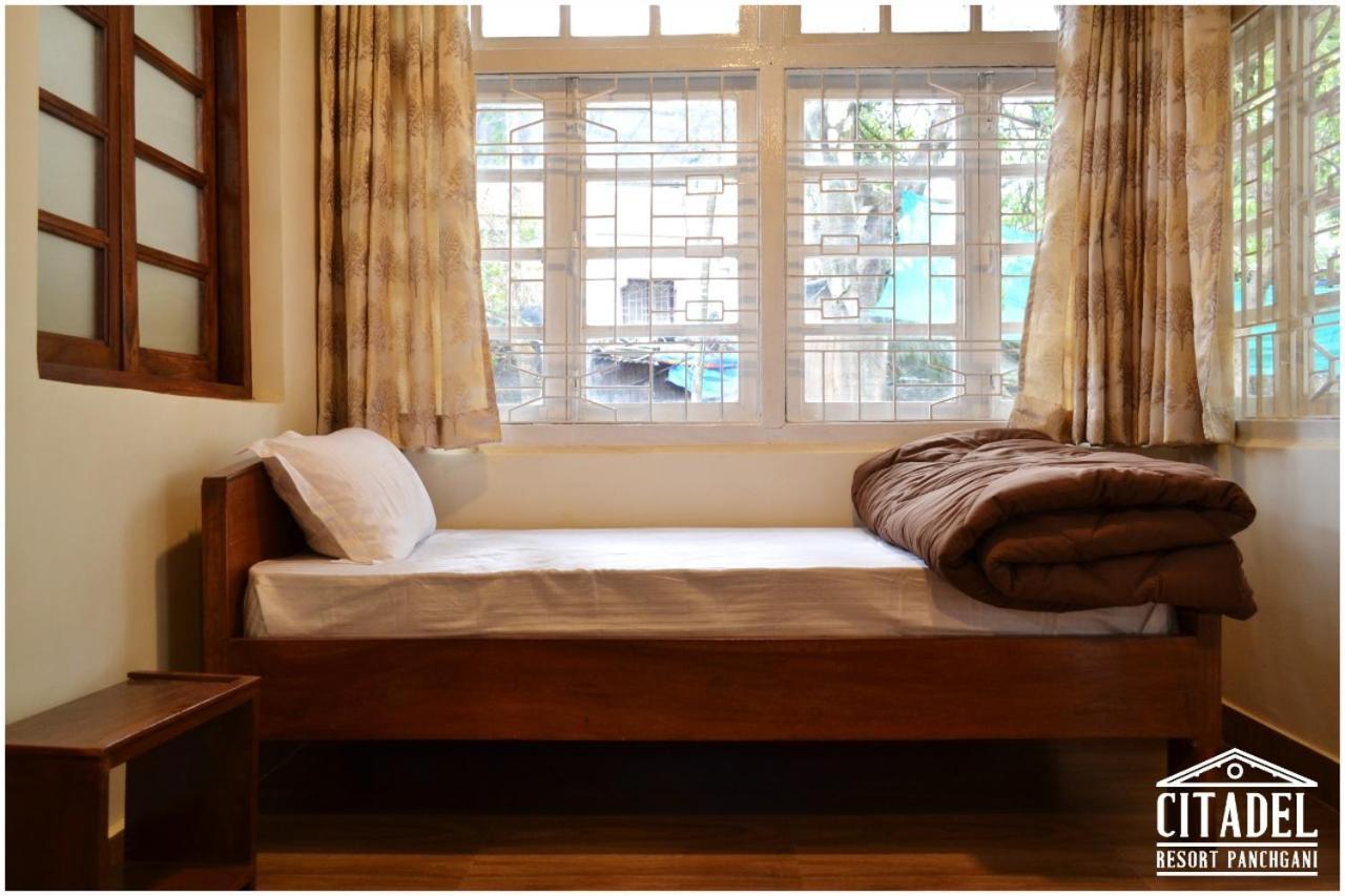 Citadel Resort Panchgani Esterno foto