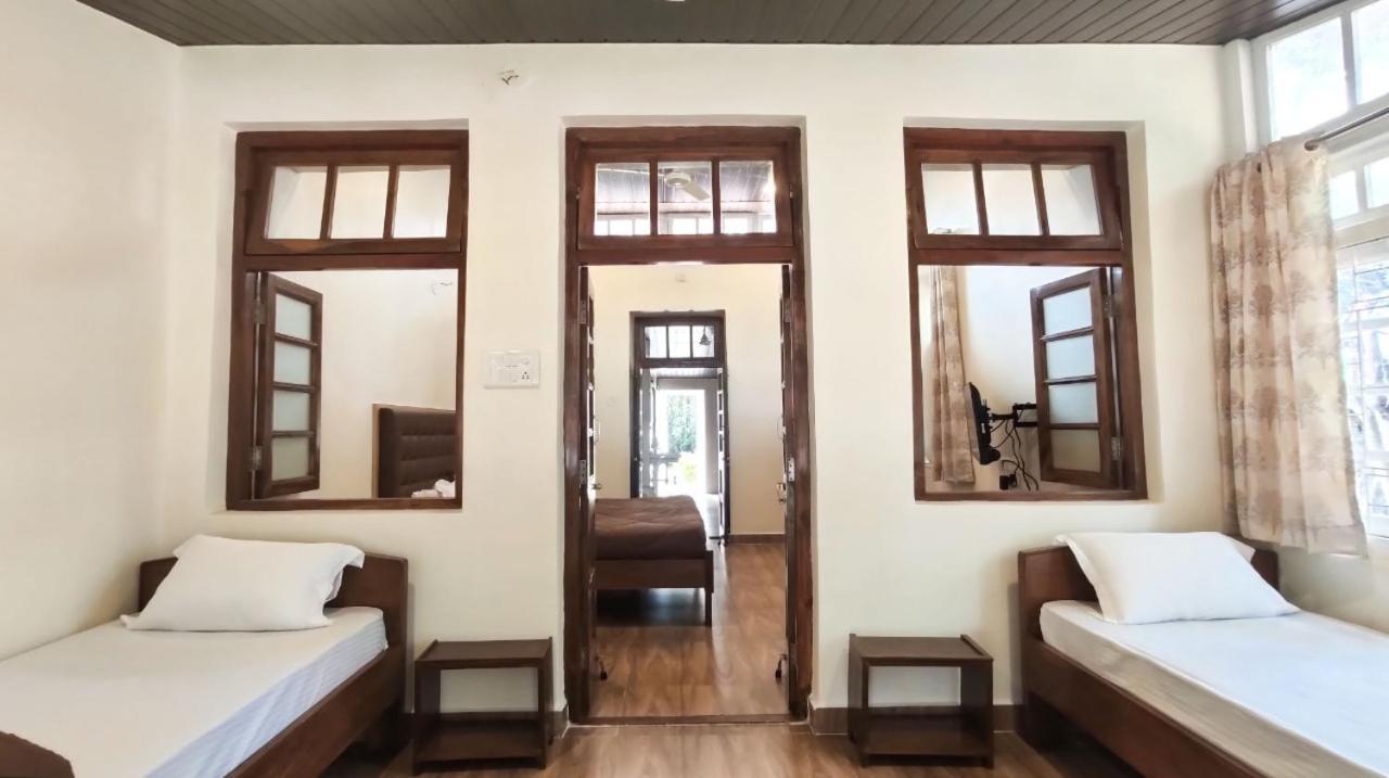 Citadel Resort Panchgani Esterno foto